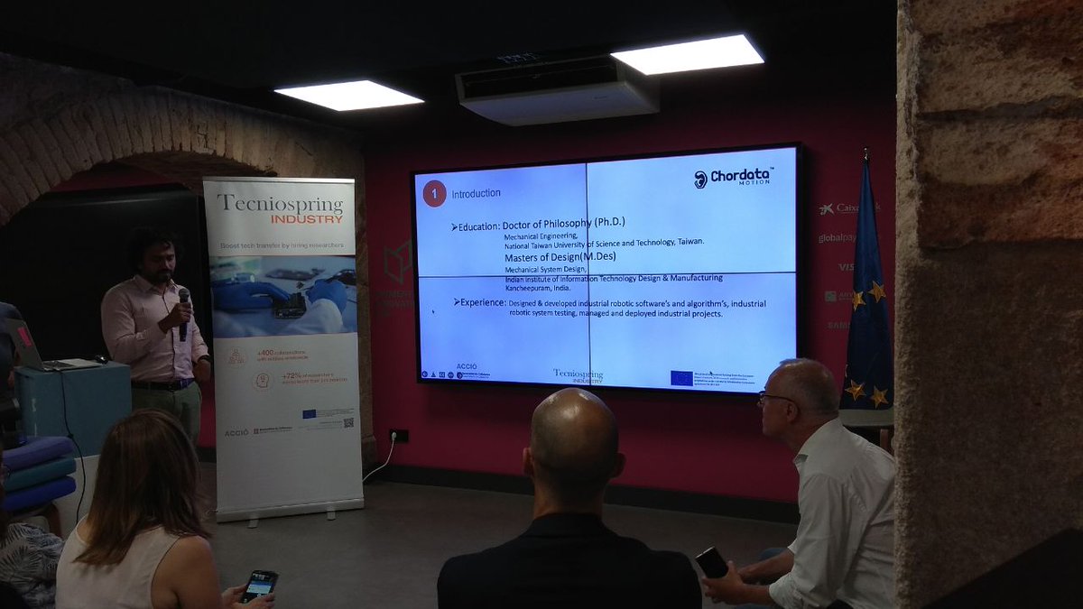 Lead scientist in <a href="/chordataMocap/">Chordata Motion™</a> <a href="/BedakaAmit/">Amit Kumar Bedaka</a> presenting our project in #Tecniospring #Talent program. An amazing session focused on networking between Catalan companies and entities with researchers from different parts of the 🌎
@MSCActions <a href="/H2020_impact/">Impact in H2020</a> <a href="/FonsUECat/">Fons europeus a Catalunya</a> <a href="/accio_cat/">ACCIÓ</a>