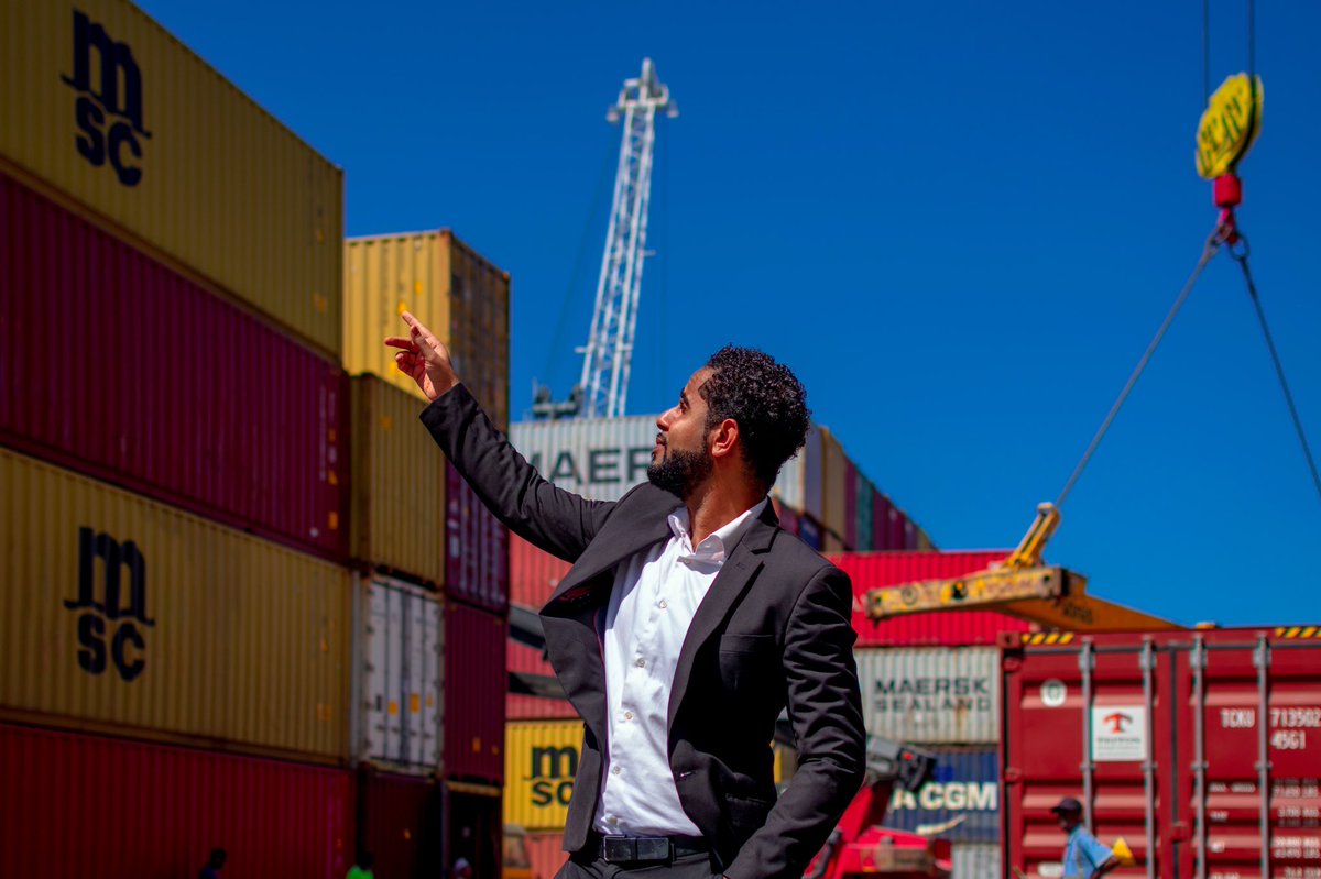 FumbaTown's tweet image. Port of Zanzibar: Better times ahead?

“We have a plan”, says the new management of Zanzibar’s notorious bottleneck

Subscribe to our blog section for more info on the article: fumba.town/fumba-times/

#TheFumbaTimes #ThinkGlobalActLocal #NewestEdition #Lifestyle #Gazete