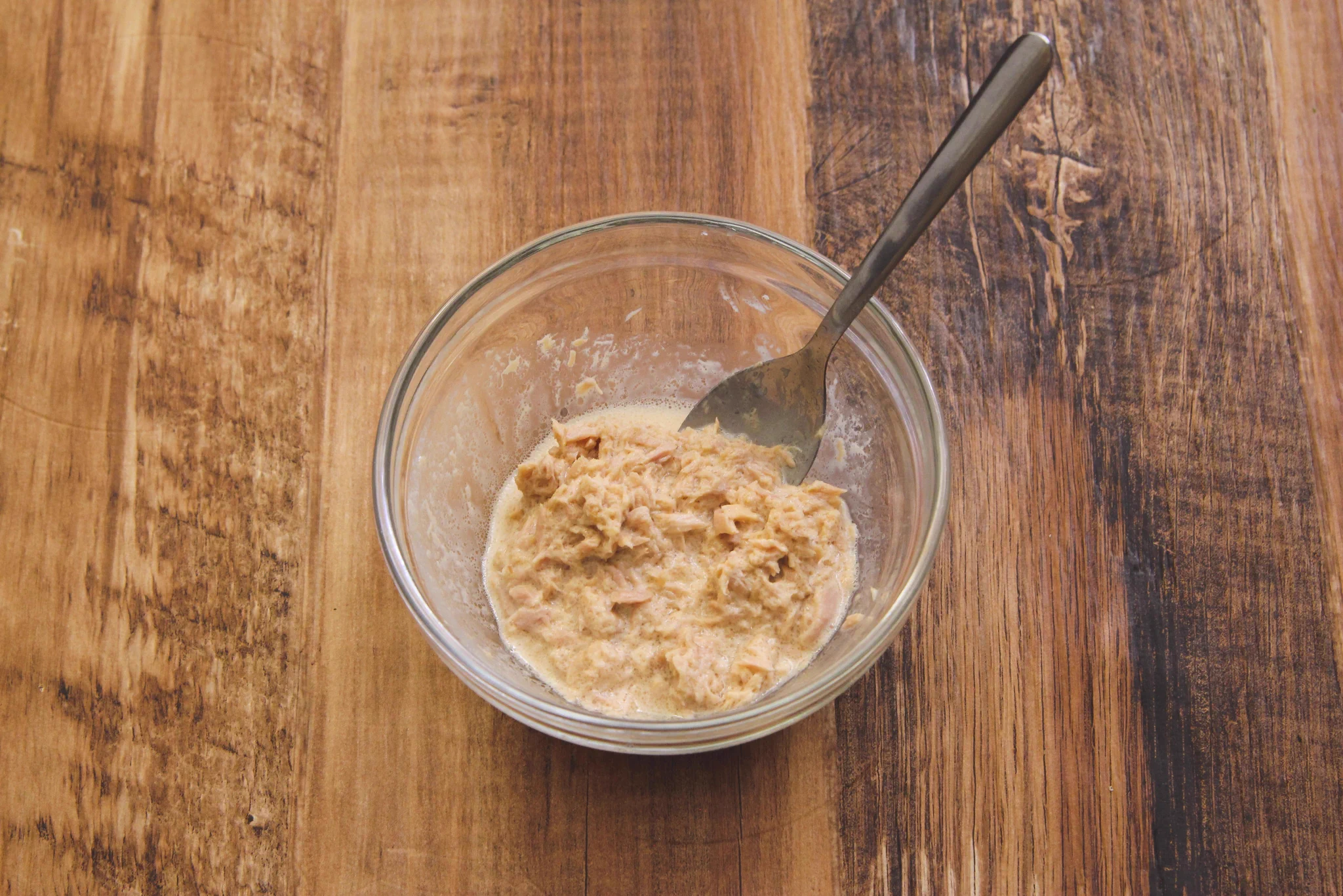 ツナサンドを作るときマヨネーズにあるものを加えるとより美味しくなる？！とっても美味しそうな「ツナサンド」レシピ！