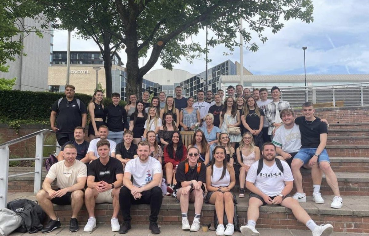 PGCE PE 2021/22 cohort 🙌🏼⚽️🏑⛹🏾‍♀️