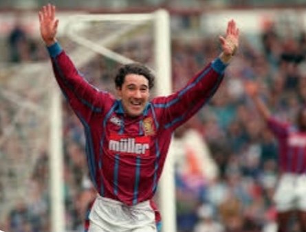 Happy Birthday DEAN SAUNDERS 58 today utv   