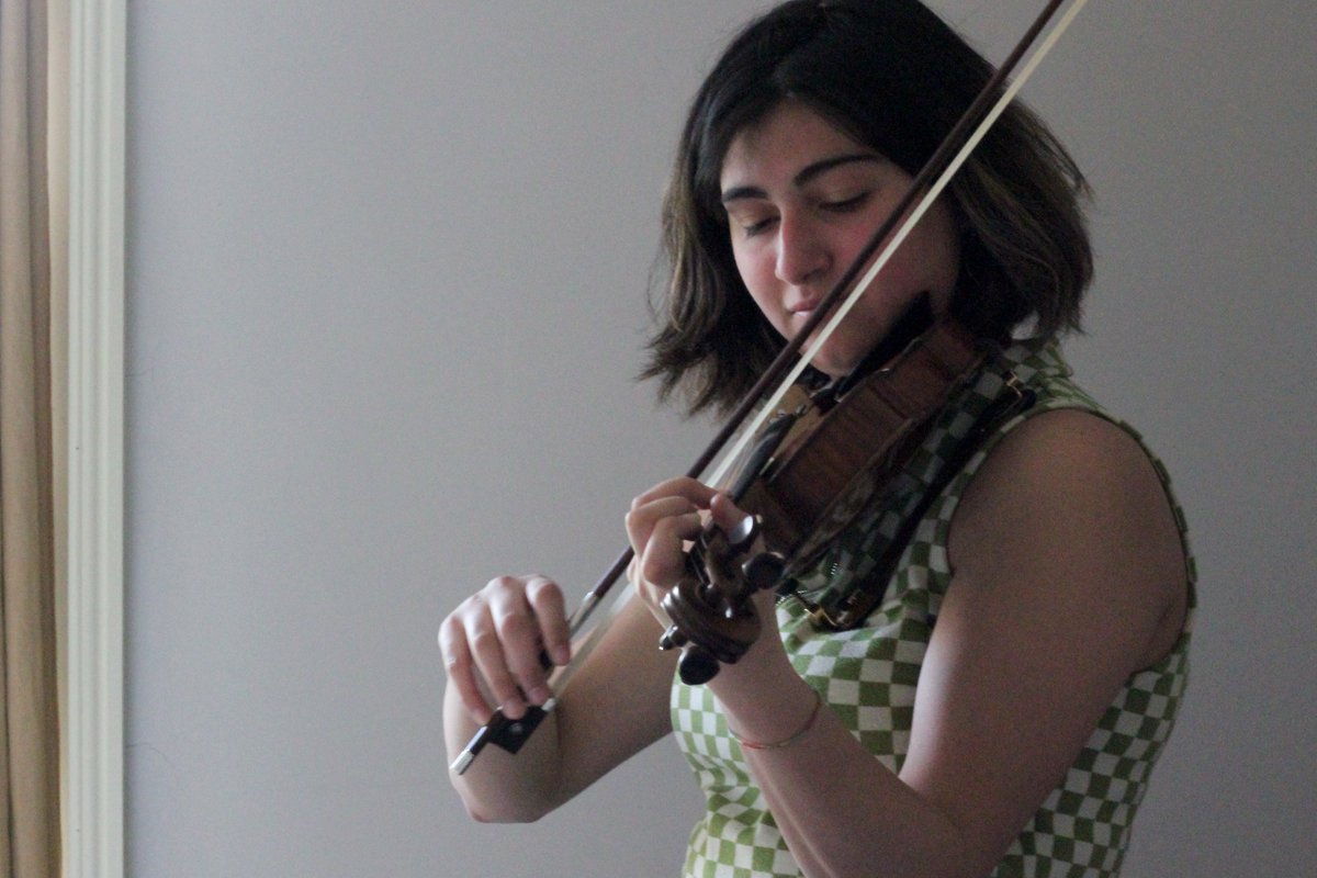 <a href="/RoyalAcadMusic/">Royal Academy of Music</a> The next <a href="/RoyalAcadMusic/">Royal Academy of Music</a> composer we are spotlighting is <a href="/rudypercival/">Rudy Percival</a> who's piece 'Eugenie’s Song (Marry Me)' is performed by Harriet Cameron (voice),  Ezo Sarici (violin) and Emanuele Addis (Guitar)