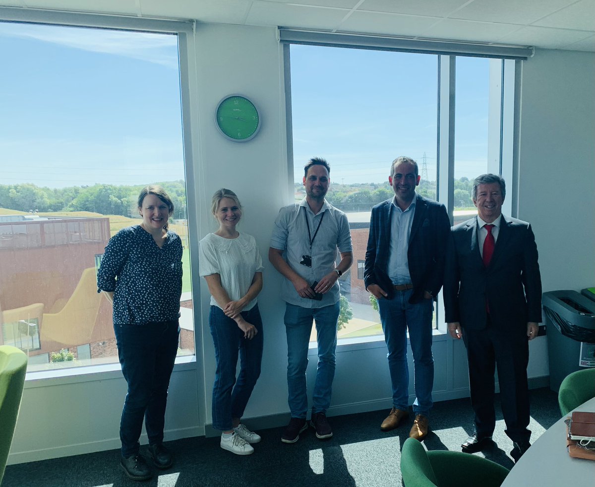 MedTech_P4SY's tweet image. View of “#P4SY Base Camp” @OLPSheffield with @kinetikoshealth 

Thanks @SHU_AWRC @Jamie_S_Young Caroline Dalton &amp;amp; Chris Low for the tour 

@capenterprise @WeAreTEAMSY