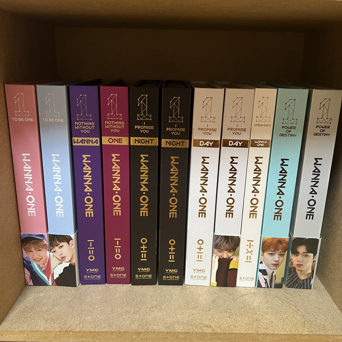 Loyaltydog_0807's tweet photo. 워너원 앨범 배송비만 받고 보내드릴게요
받으실 분 계시면 연락주세요…
안에 구성품 다 들어 있어요.. https://t.co/htvKx0PQYa