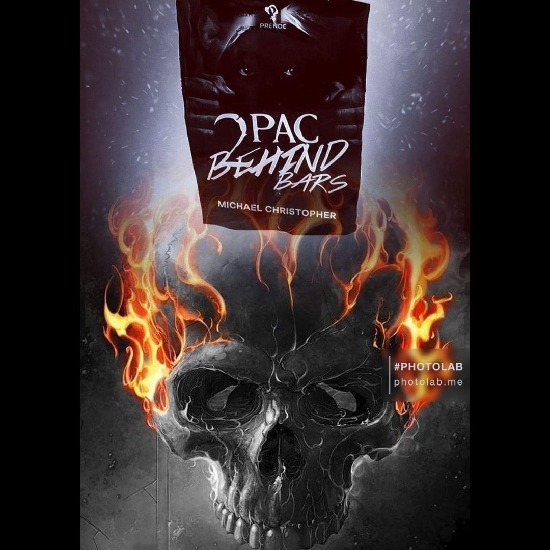 michael07893223's tweet photo. #2Pac #2PAC #2pac_shakur #2pacalive #2pacteam #2pacalypsenow #2Pac4Life #2pacunlimited #Tupac #photolab https://t.co/IKXLqUG47M