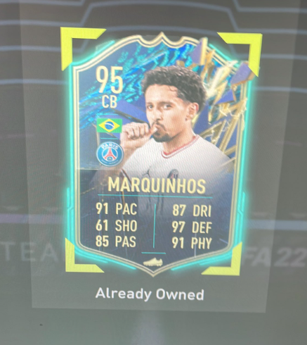 Zinhja's tweet photo. ⭐️ Mathematical view on the Dupe Theory ⭐️

The 'Dupe Theory' is a popular theory in the FUT community for a while now. Players believe that their chance of packing for example TOTS Marquinhos is higher when you already have him.

(1/12) https://t.co/B8NRVlX8Uy