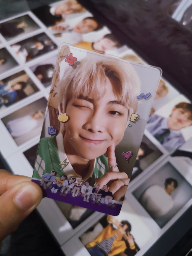 dianee_kim's tweet photo. Hi @taekookiewrld, poke cheek Namjoonie is hereee na! 💜 Thank youuu for the seamless transaction with you and for packing it so nicely! Love the freebie as well! 💜 #tkwrld_feedbacks https://t.co/mA5qsEuX6d
