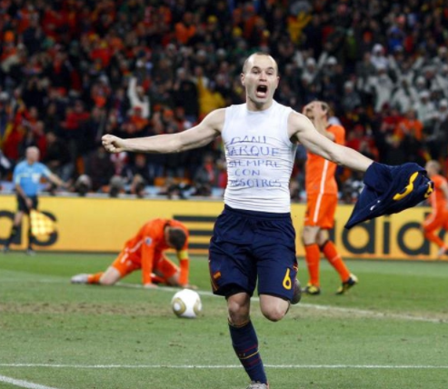 renaldinhos's tweet photo. Hilo:

Juan Señor a Malta, Fernando Hierro a Dinamarca, Alfonso Pérez a Yugoslavia, Andrés Iniesta a Países Bajos... los diez goles más gritados de la historia de la selección española de fútbol ordenados cronológicamente. ¿Cuál es el tuyo? https://t.co/4vjV3yMr3E