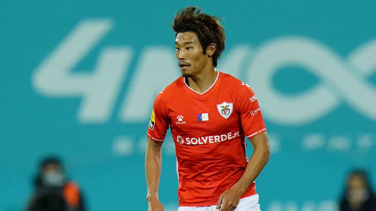 Hidemasa Morita já não foge ao Sporting CP. 
Segundo o jornal ‘A Bola’, o médio de 27 anos vai assinar um contrato válido até 2026 e a transferência será fechada por valores próximos dos € 3,8 milhões.