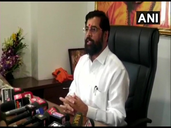 ani_digital's tweet photo. Maharashtra: Shiv Sena removes Eknath Shinde as Legislative party leader
Read @ANI Story | https://t.co/WL0xAK6bHx
#Shivsena #EknathShinde #LegislativePartyLeader #MaharashtraPolitics https://t.co/NCkqi04efd