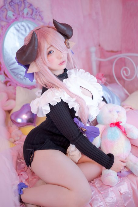 コスプレイヤーみぃこのTwitter画像30