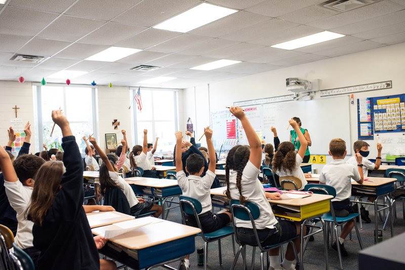 Have you heard of the “summer slide”? It’s when students lose knowledge they gained over the school year due to a lack of learning over the summer break. Learn how you can prevent this for your child: ow.ly/SZvQ50Jy7FY