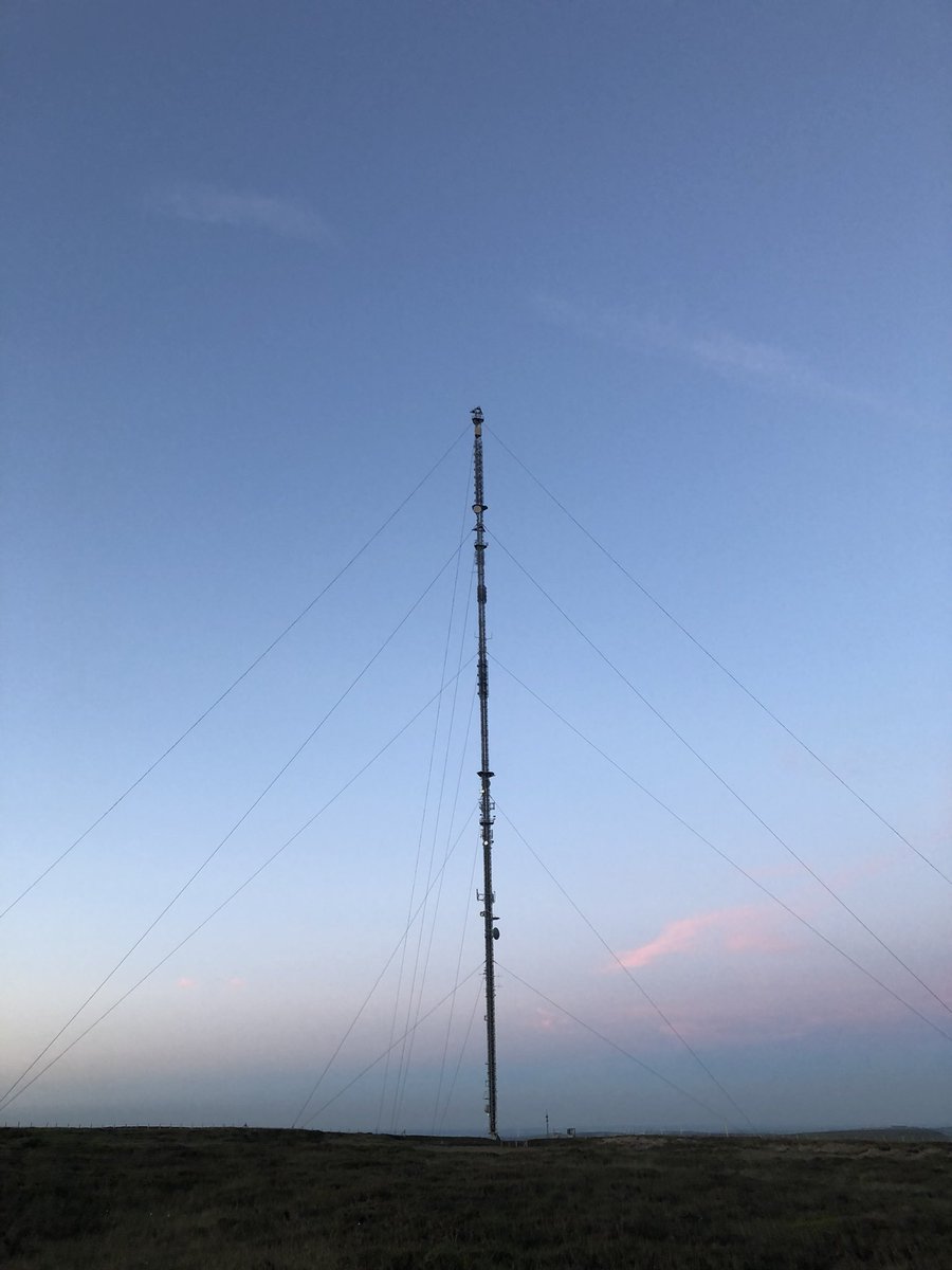 IdoAdventures's tweet photo. Just another day in the office

#peakdistrict #trigpoint #fellrunning https://t.co/A86xXEd77E