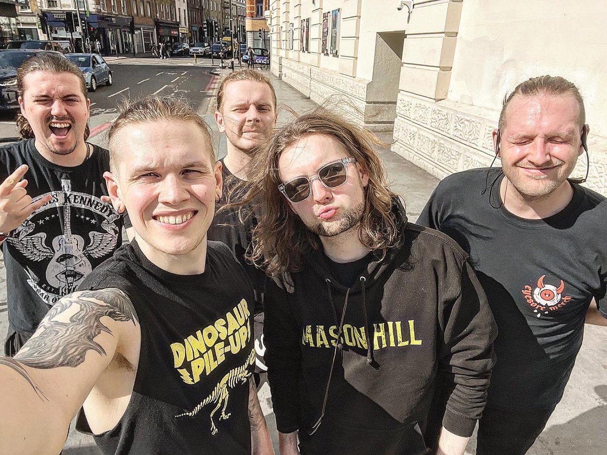 REHEARSAL ✅ 
SET LIST ✅ 

Tomorrow we’re heading to England 

Wednesday 22nd June - Huddersfield 

Thursday 23rd June - Hull

Friday 24th June - Bournemouth (LoveRocks Festival)

Saturday 25th June - Lancaster (SOLD OUT) 

TICKET LINK 👇
masonhillofficial.com/gigs
