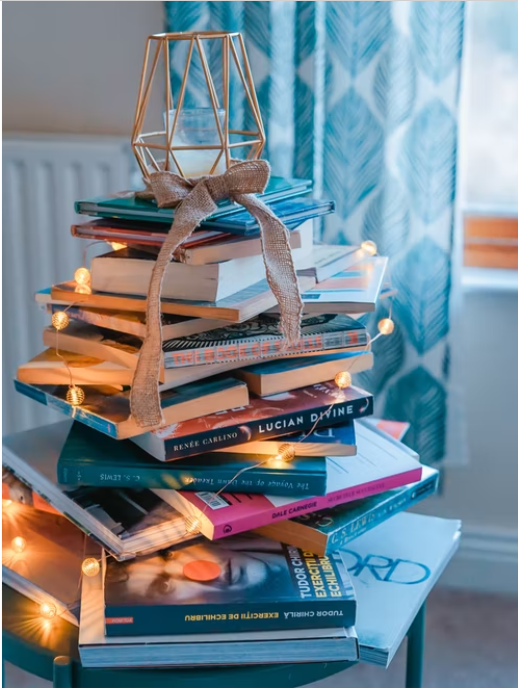 ElizbethMueller's tweet photo. Hey, fellow Authors! Our local books and brew store is interested in indie books! If you'd like your books on their shelves, please send me your titles and ISBNs via DM! Thanks. ๐
#callingallauthors #indiebooks #authors #AuthorsOfTwitter https://t.co/JNs0dZr5eF