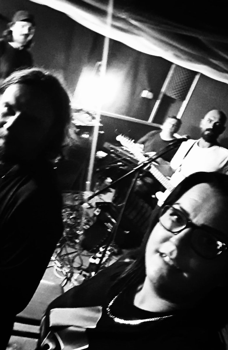 SwivelTed's tweet photo. Band selfie anyone....?

This Friday we play The Edge in #BASILDON 

We'd appreciate the support! Live music FTW!!!!

#gig #rehearsal #swivelheadted #essexmusic #theedgebarbasildon https://t.co/JZ6ceSTwSa
