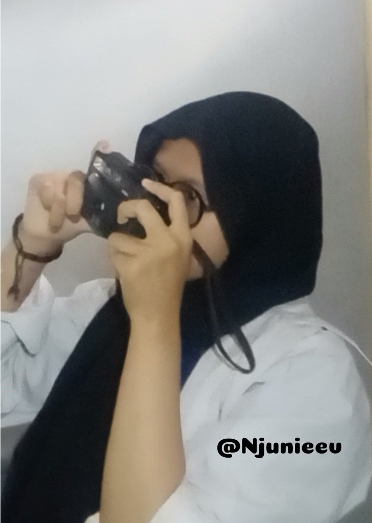 Njunieev's tweet image. 🐻: FOTONYA BURUAN! GUE ENCOK
🦜: SABAR AELAH

#MOASD #MOASelcaDay
#MSD #BEOMGYU #TOMORROW_X_TOGETHER #TXT
@TXT_members @TXT_bighit