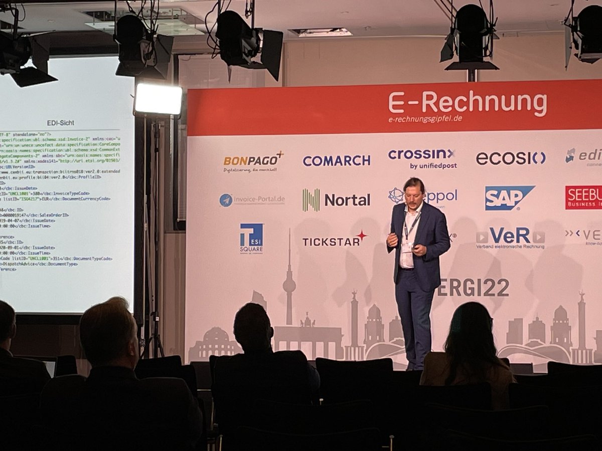 VeR_Verband's tweet image. Wie man mit einer nahtlosen #ERP Integration eine hohe Akzeptanz und ein hohes Maß an Self-Service in einem Fachbereich erreichen kann? 

Paul Wandl von ecosio GmbH verrät es gerade auf der Bühne beim #ERGI22.