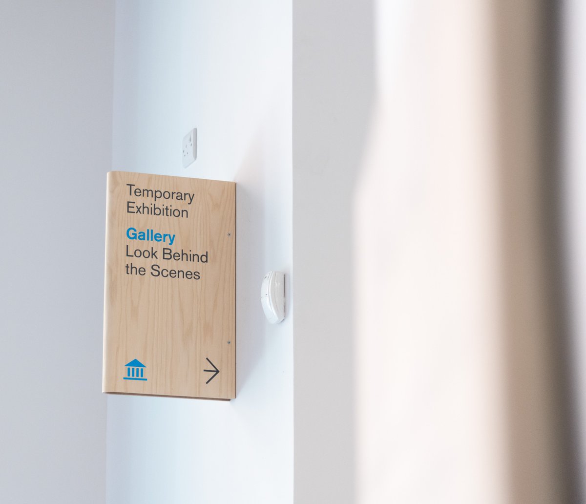 The Amelia tweet media