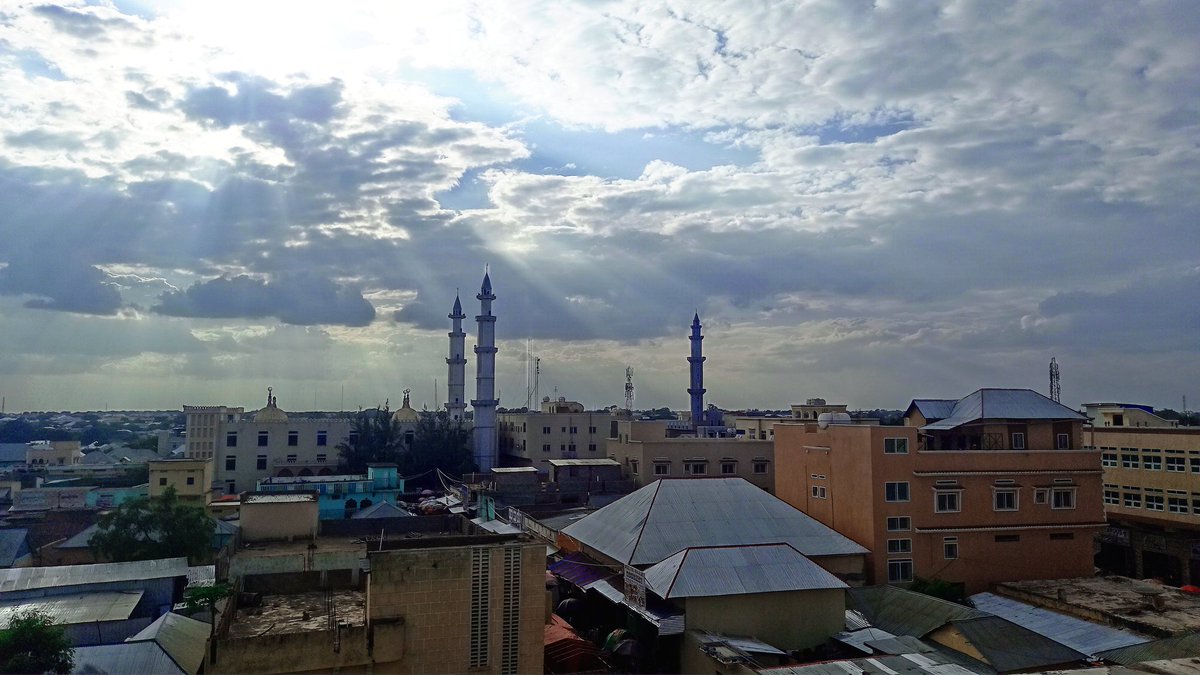 A_dooyow's tweet photo. Aerial View of Baidoa City. https://t.co/5Z13wgKAtU