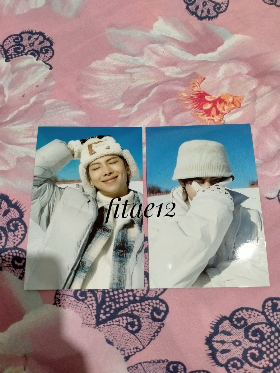 fitae12's tweet photo. Tolong bantu RT moots🙏
WTS WTS karna bu🥲

✅Sharing BTS 4×6 RM + V 2021 Winter Package 85k
✅Sharing BTS 2021 Season's Greeting set Taehyung 60k
Official aku beli di bunda febi
nego tipis DM https://t.co/7cuvhc2ktG