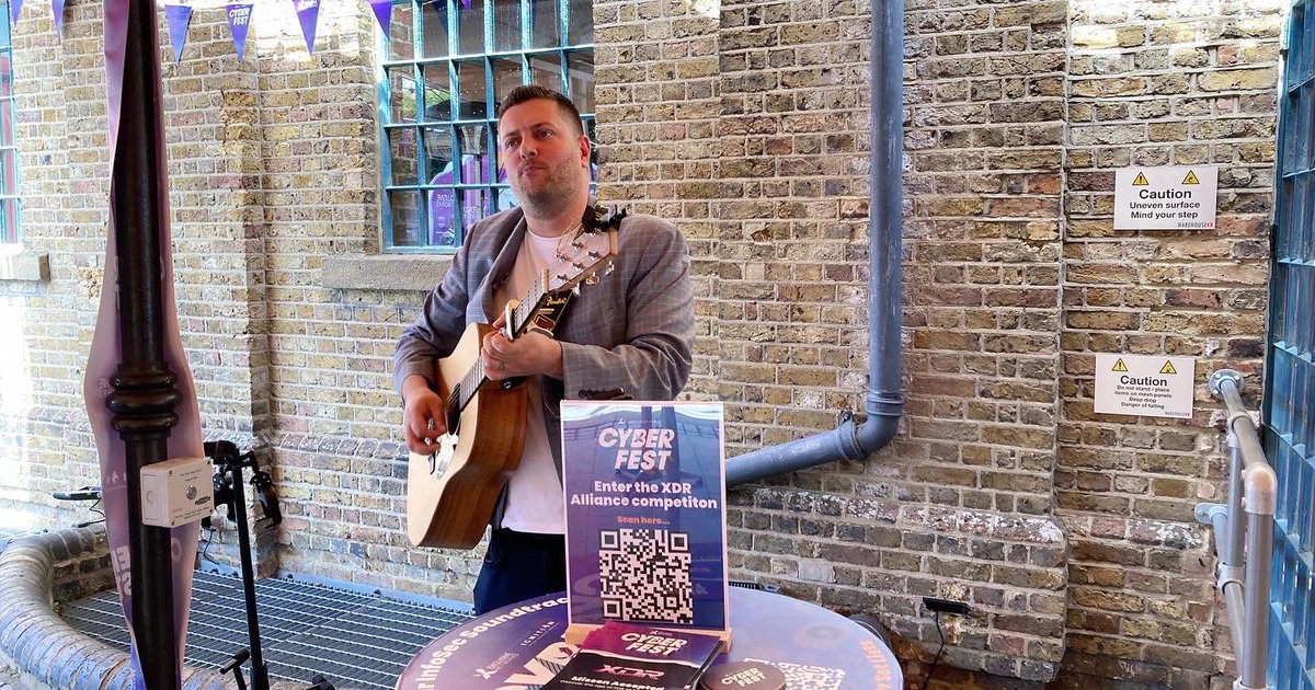 EXN_UK's tweet photo. The sun is shining, the beers are cold, and the festival vibes are on point at todays CyberFest.
Take a break and join us at The Fox @ Excel
#CyberFestEXN https://t.co/0l2XCszsIf
