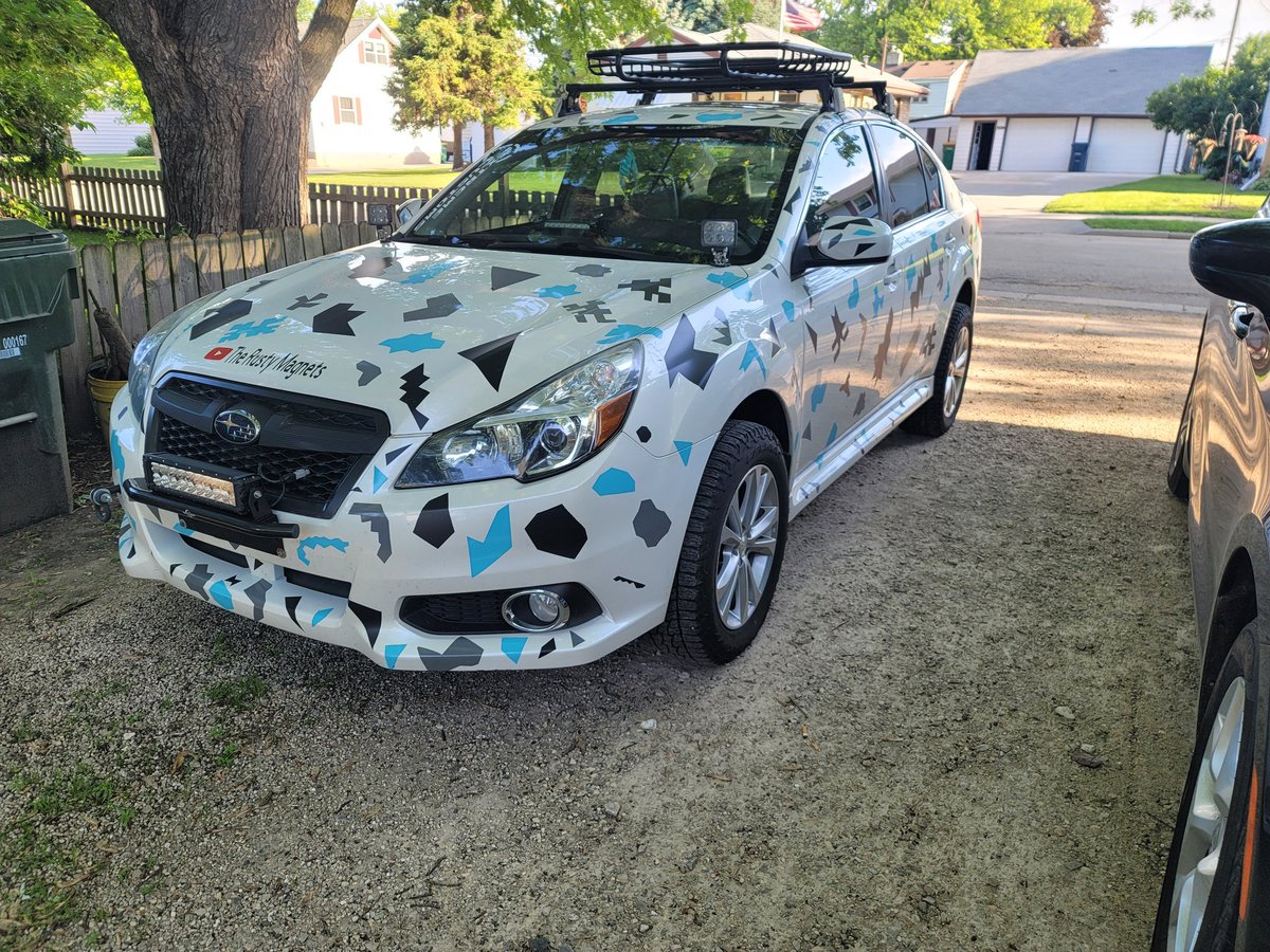 TheRustyMagnets's tweet photo. In life theres only 1 way, and that is up #lifted #subie #subaru #liftedlife #legacy https://t.co/ymi27vCQb3