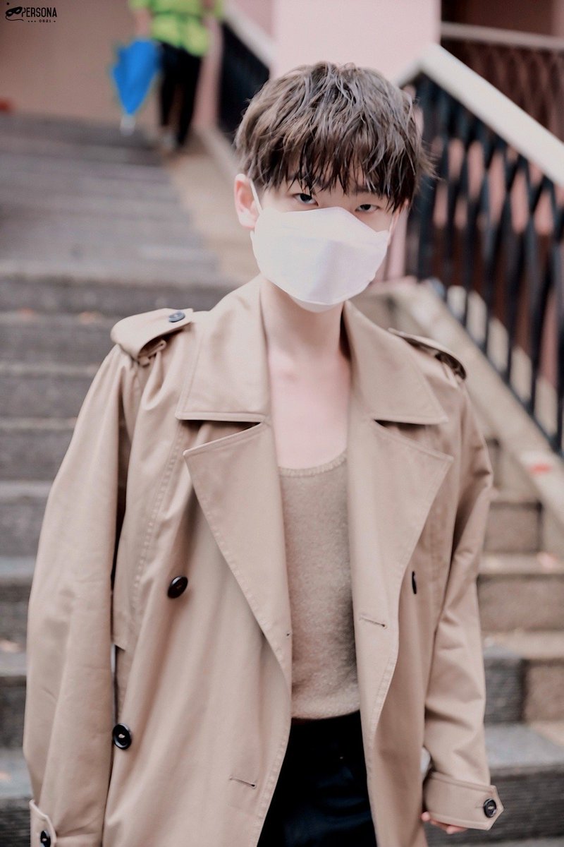 zznverse's tweet photo. 〔200417〕
©️Persona0621_周震南
— [#ZhouZhennan #R1SE] https://t.co/1OxmmPCeBG