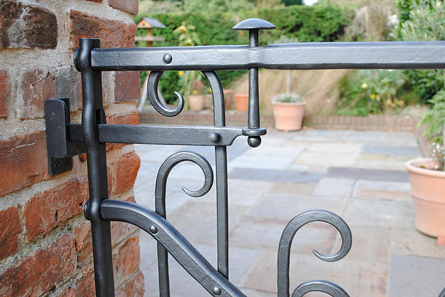 Joel Tarr tweet media