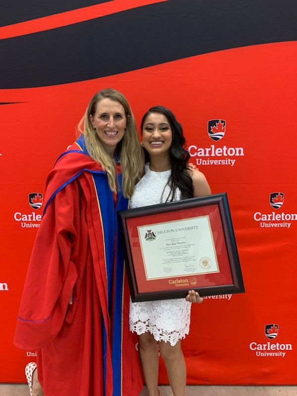TThachet's tweet photo. It’s been a long time coming but I’m officially a Scientist 👩🏽‍🔬🧠! It’s crazy to think that 3.5 years ago I transferred to @Carleton_U for their Neuro program and I was so nervous and had no idea what to expect. My time at @NeuroCarleton has been nothing but amazing (1/3) https://t.co/CghCVY7slW