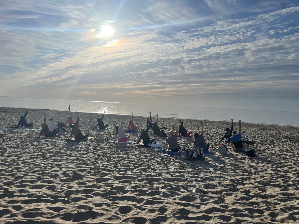 SportActiveWex's tweet photo. What a beautiful morning for our beach yoga in Curracloe at 7am to celebrate International Day of Yoga

#InternationalDayOfYoga2022 #beach #yoga https://t.co/nGAGWtsECx