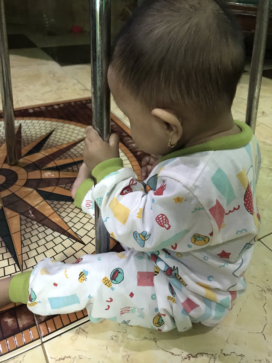 RetnoSam's tweet photo. Sehat selalu anak sholehahnya Mama, jangan sakit sakit 🥲 https://t.co/3MiyEvNRlM