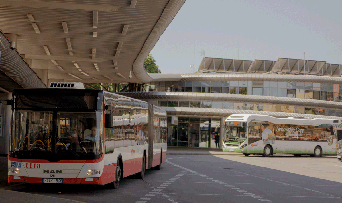 metropoliagzm's tweet photo. Od soboty (25.06.b.r.) mamy dwie nowe #metrolinie.
M107 - regularne, bezpośrednie połączenie Pyskowic i Zbrosławic z Tarnowskimi Górami.
M105 - na trasie Gliwice, Pyskowice oraz Knurów.
Więcej: https://t.co/r5JtGG7kE2
#metropoliagzm #transportpubliczny https://t.co/hhMrFr6TkL