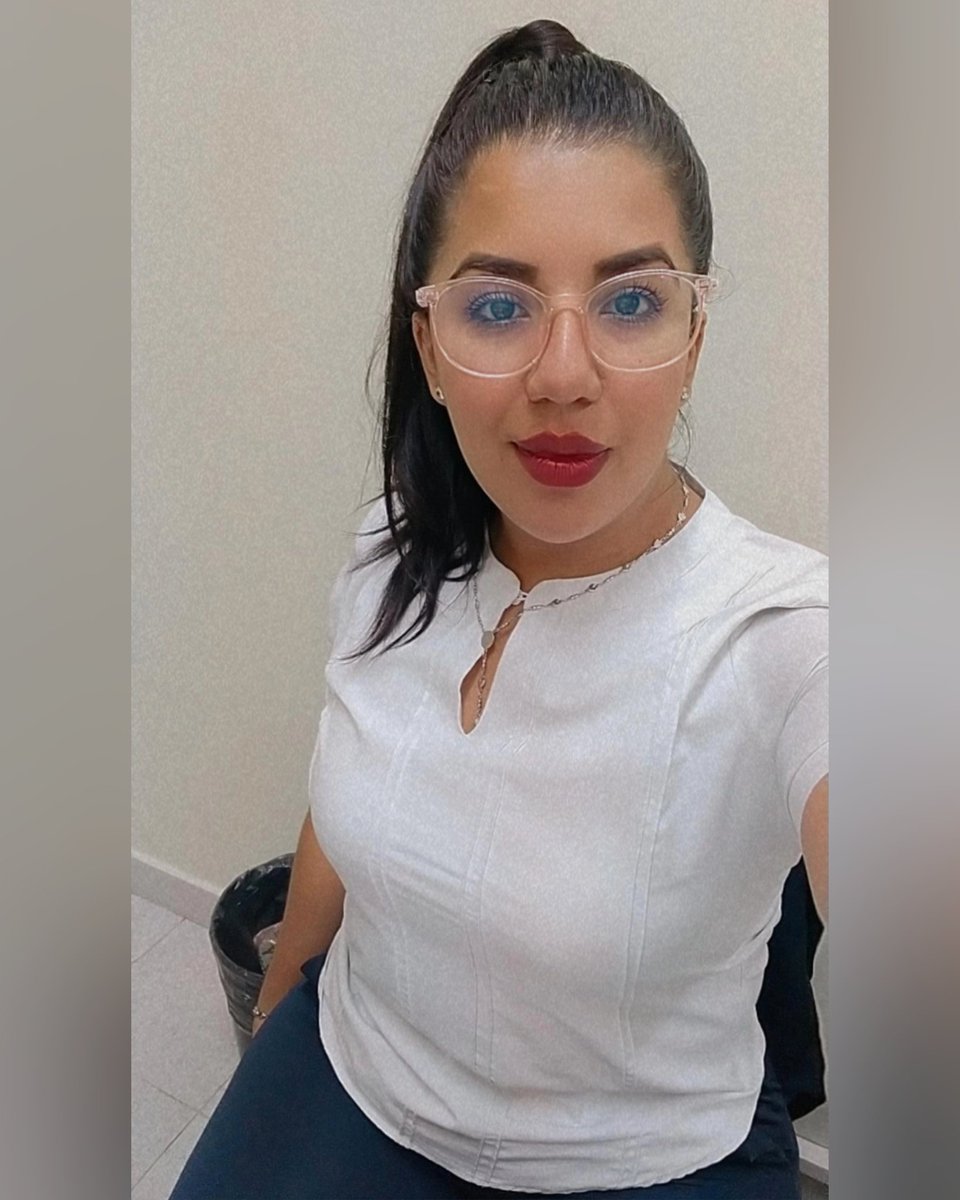 MelizaMendez16's tweet photo. 💫💥 https://t.co/ZYIWFJT8Ng