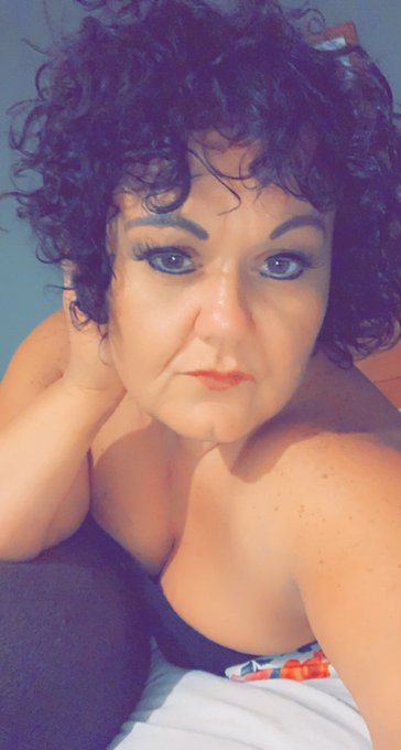 What&rsquo;s up NY and NJ! Decided to come out and show the locals here a few of Lilies Lessons. Here until<a href="/tag/milf"class="tags"><span>#milf</span></a><a href="/tag/mondaymood"class="tags"><span>#mondaymood</span></a><a href="/tag/onlyfans"class="tags"><span>#onlyfans</span></a><a href="/tag/contentcreator"class="tags"><span>#contentcreator</span></a>