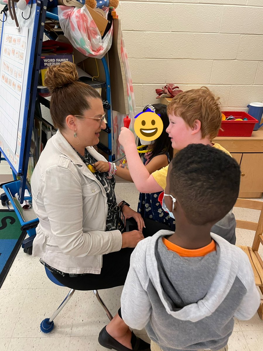 JonesGoodman102's tweet photo. Great to see @A_J_Golding at @meadows_es! Glad you stopped by for a check up! https://t.co/pDL4VJtJtE