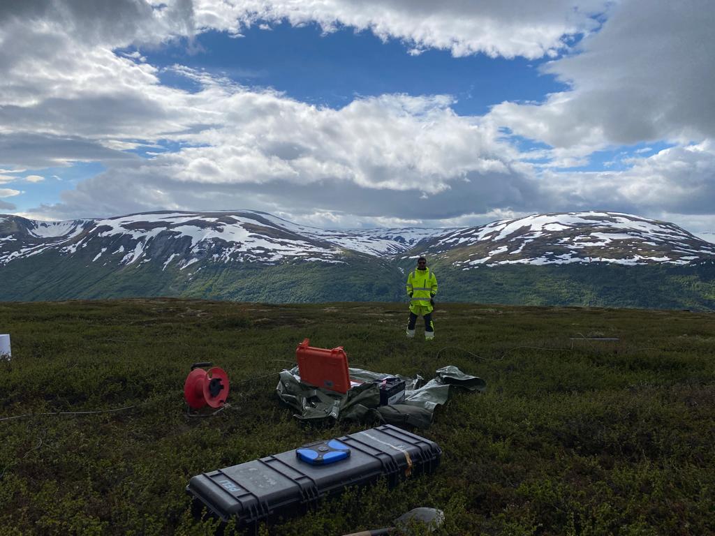 When your job takes you awesome places #magnetotelluric measurements in Norway