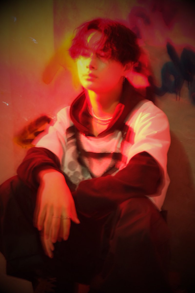 dlodyhh's tweet photo. Confirmamos que Ni-ki se va a re lucir en este cb, te amo best dancing y divine boy https://t.co/1cMCqh6XIK