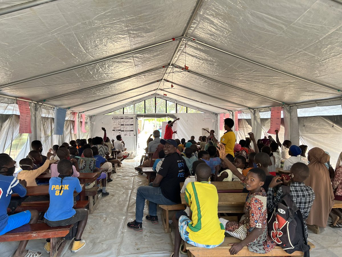 VerenaKnaus's tweet photo. We visited @UNICEFUganda’s #TeachingAtTheRightLevel and #AcceleratedEducationProgram
Met students from across the continent - as the lists confirmed
Met our partners in from @UNHCR @ILO @DutchMFA in the
#PROSPECTSpartnership
Listened to teachers and partners. https://t.co/1f5pSPhoCe