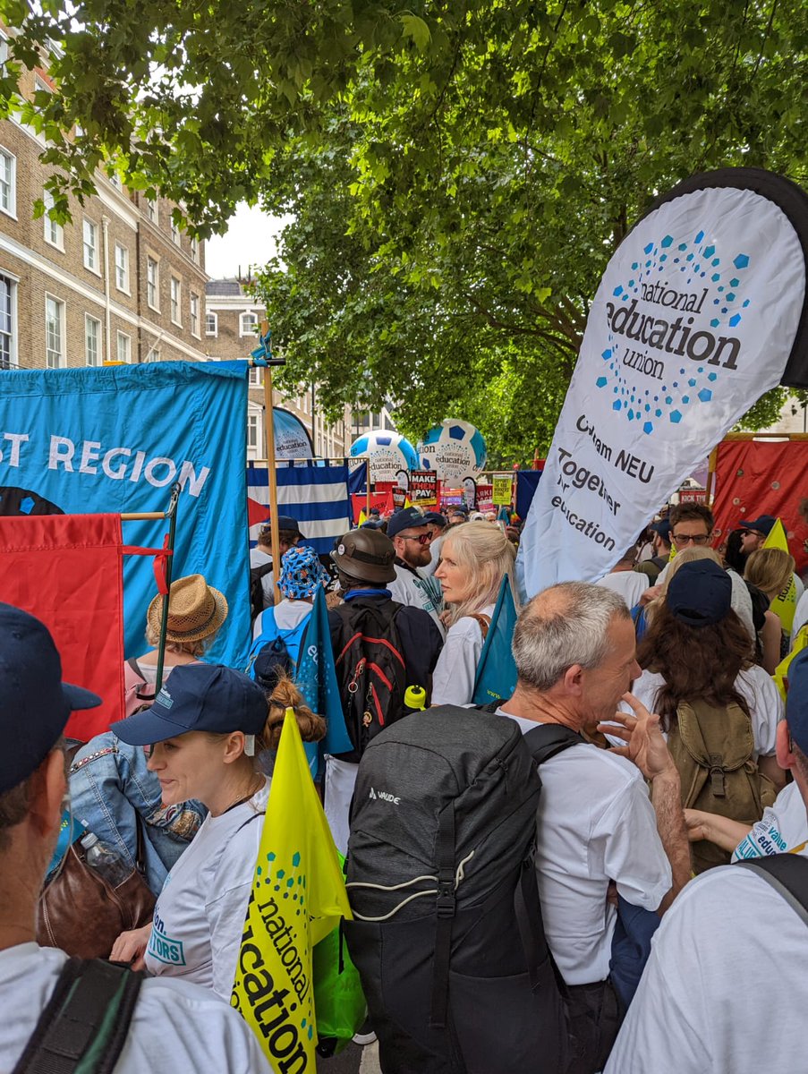BuryNEU's tweet photo. Bury NEU at Saturday's TUC cost of living crisis March in London. Great day!! https://t.co/xB6N3C22G5