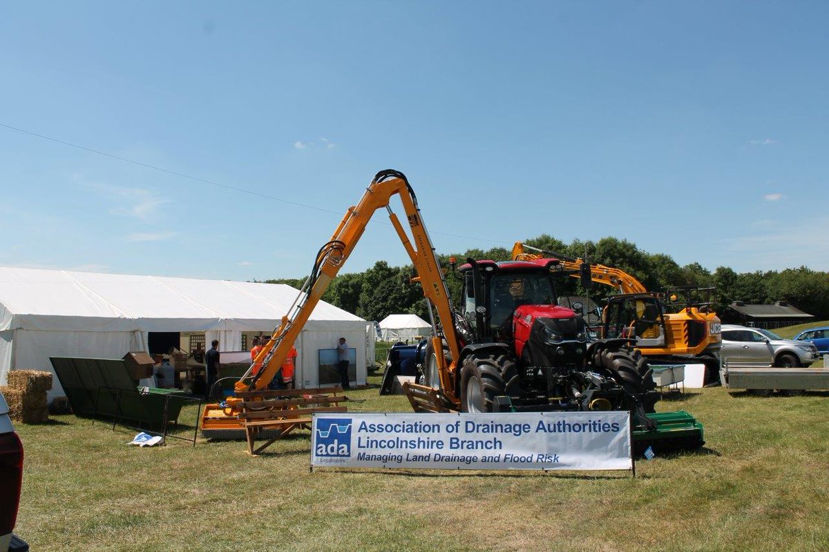 Are you visiting the #Lincsshow22?
Come find us in the #countrysidearea to find out more about the custodians of Lincolnshire's watercourses
🌊🌧🦆🦢🐟🐚🐝🦋☘👷‍♀️☀️
#InternalDrainageBoards 
@W4IDB
@WDIDB @wmcidb @BlackSluiceIDB @The_WMA @LincChalkStream @LincsShowground @lincsshow