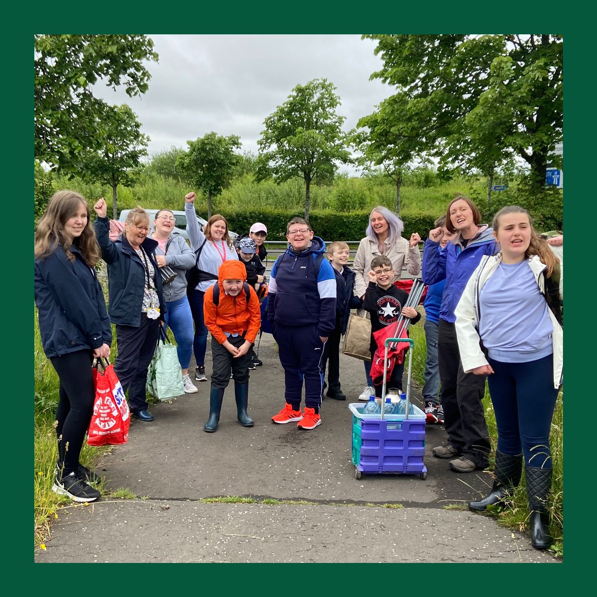 Miss Daigle (@missdaigledps) on Twitter photo 🍁 What a wonderful time our new pupils had today in our transition Forest School session. We had Drumpark pupil leaders helping our new pupils as well as parents and staff in their current schools. <a href="/drumparkprimary/">Drumpark</a> <a href="/bartholomew_st/">St Bartholomew's PS</a> <a href="/RedburnSchool/">Redburn School</a> <a href="/St_EdwardsPS/">St Edwards PS Airdrie</a> <a href="/KnowetopPrimary/">Knowetop Primary</a> 🍁 What a wonderful time our new pupils had today in our transition Forest School session. We had Drumpark pupil leaders helping our new pupils as well as parents and staff in their current schools. <a href="/drumparkprimary/">Drumpark</a> <a href="/bartholomew_st/">St Bartholomew's PS</a> <a href="/RedburnSchool/">Redburn School</a> <a href="/St_EdwardsPS/">St Edwards PS Airdrie</a> <a href="/KnowetopPrimary/">Knowetop Primary</a>