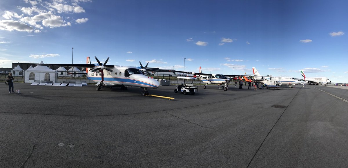 DLR_de's tweet image. Unsere DLR-Forschungsflotte für die #ILA22 ist nun komplett! ✅ Wir freuen uns, dieses Jahr auf der @ILA_Berlin folgende Highlights im #StaticDisplay zu präsentieren: 

🛩 #Cessna 208 B Grand Caravan
🛩 DO 228-101
✈️ #ISTAR Dassault Falcon 2000LX
🚁 BO 105

#PioneeringAerospace