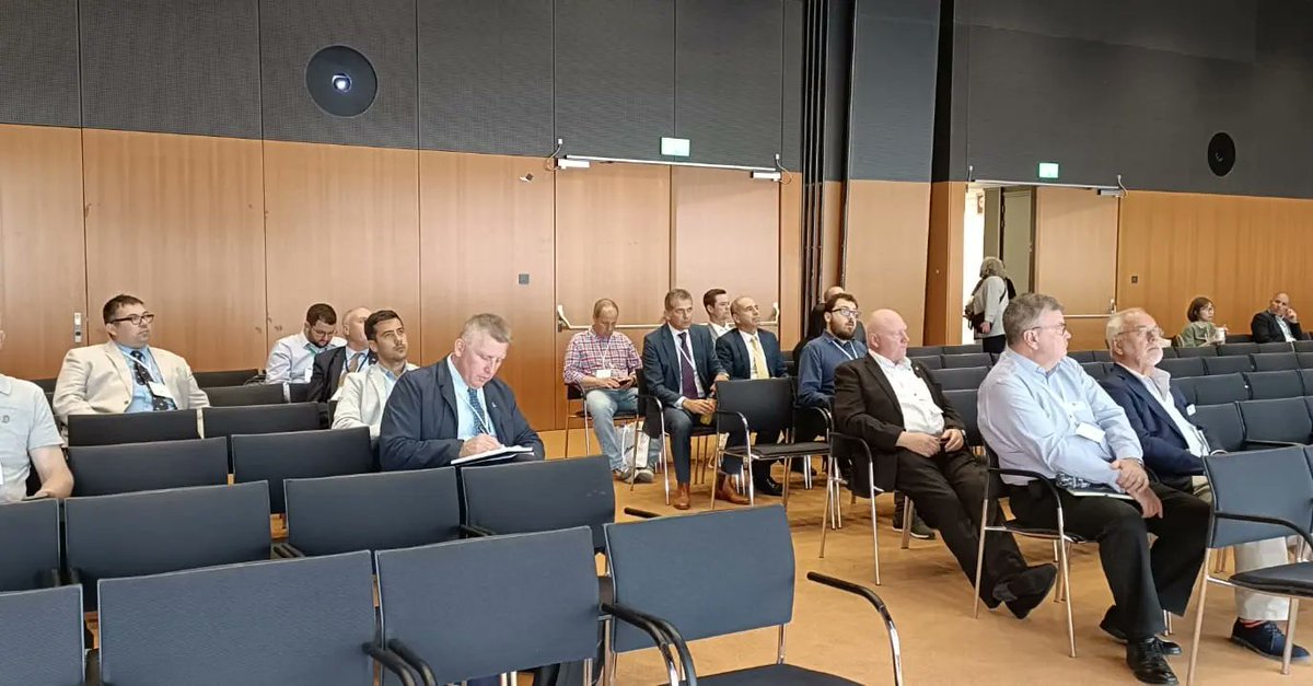 interspill's tweet photo. #Interspill2022 #Session2 Chaired By Liliana Monsalve @IOPCFunds
Elliot Taylor, Polaris Applied Science
Rodrigo Cochrane, Petrobras
Phillip Starkins, AMOSC
Stephan Hennig,Maritime and Coastguard Agency (UK)
#Interspill #readiness #response #resilience #sustainable #spilltech https://t.co/1HTGXiuZqp