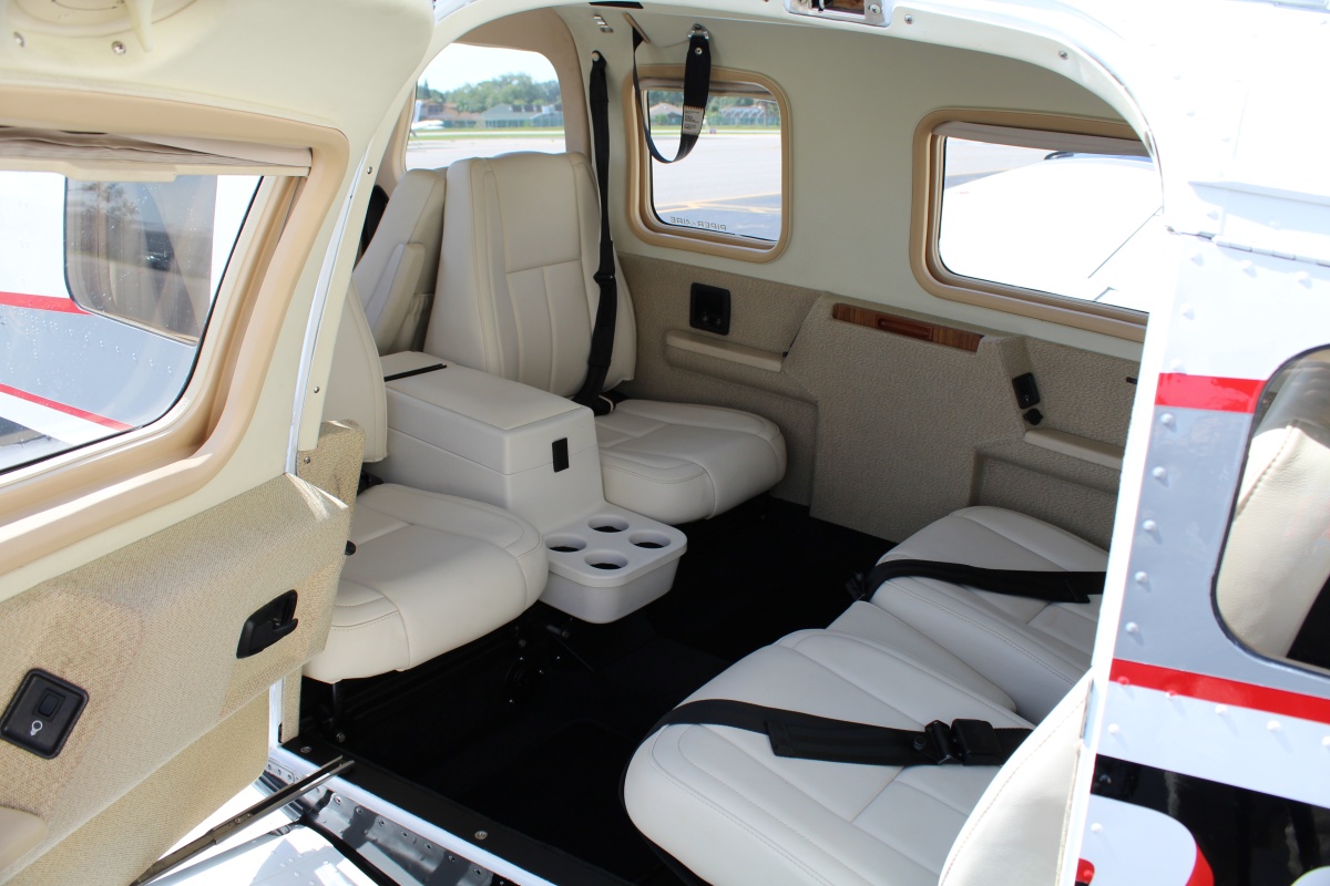 Aviators Hot Line tweet media