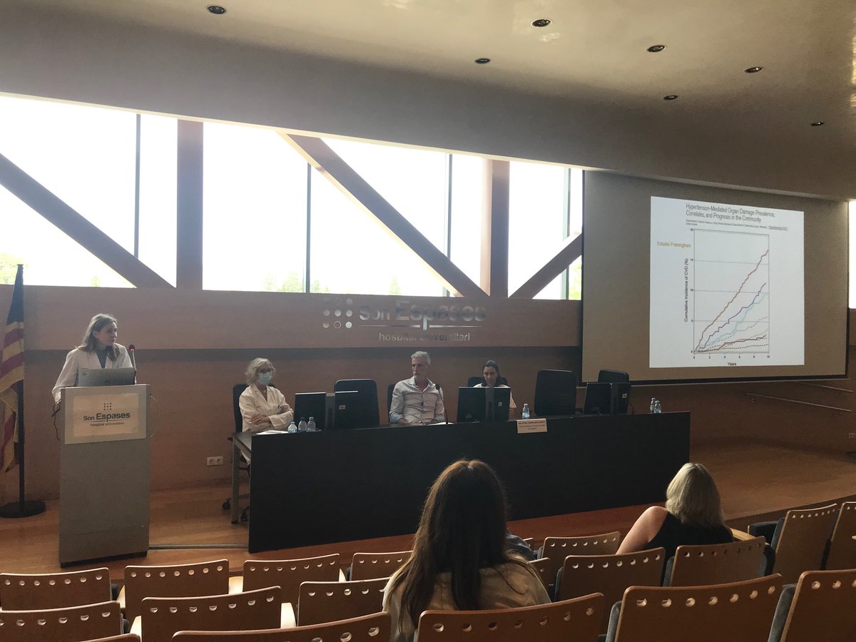 Hoy se ha realizado la Primera Jornada de la Unidad de Lípidos, Metabolismo y Riesgo Cardiovascular del Hospital Universitario Son Espases, coordinada por el Servicio de Análisis Clínicos y el Servicio de Endocrinología y Nutrición.