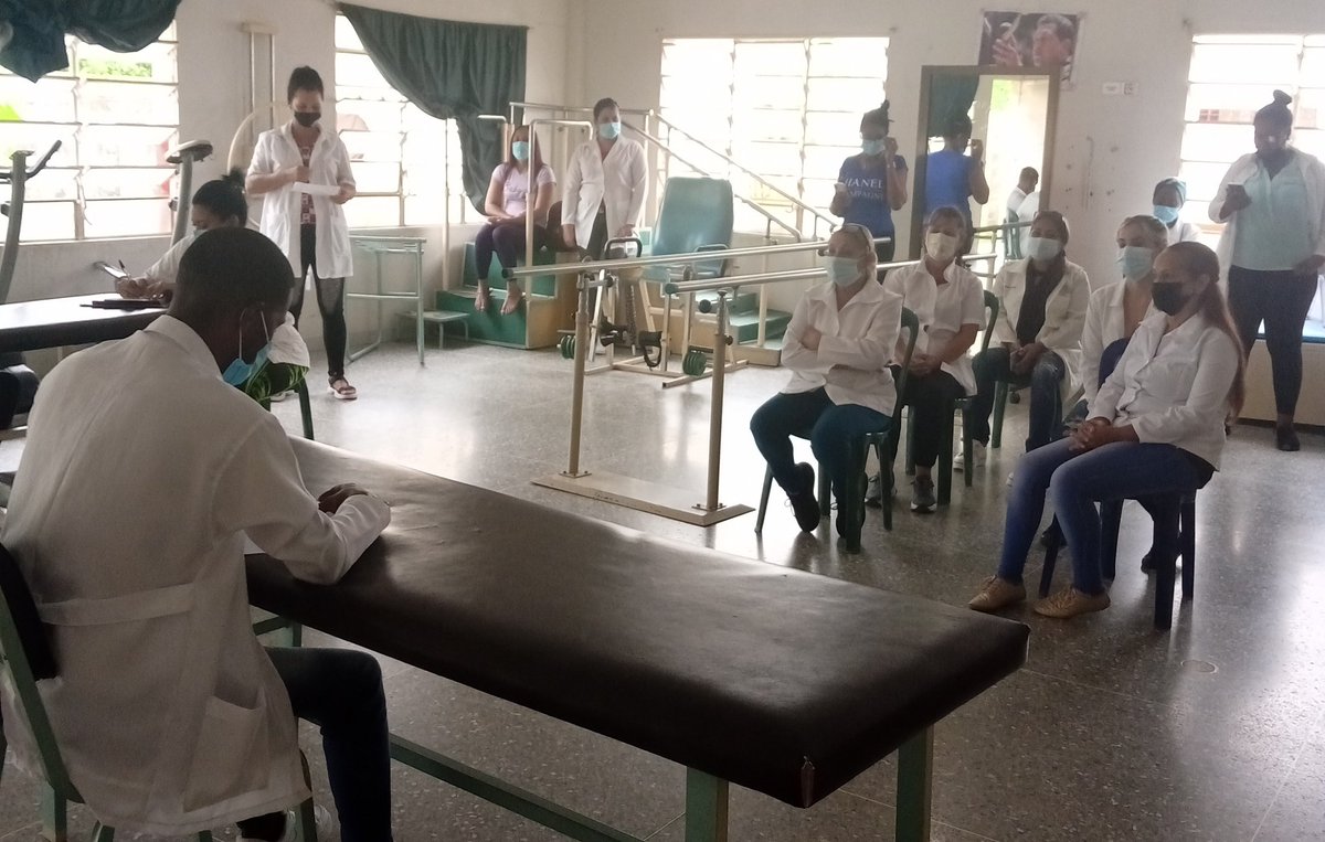 LosPume's tweet photo. Se realiza matutino en el CDI los Pumé y se presentan los nuevos colaboradores 
@ApuCubacoopera
@LosPume
@CaliloGarcia
 @cubacooperaven @MINSAPCuba @PardoRegla @japortalmiranda @DrRobertoMOjeda @FidelidadACuba
#Aniversario19BarrioAdentro #VamosConTodo #CubaPorLaVida
#CubaCoopera https://t.co/lUe86Gh6KX