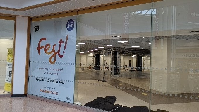pace_yt's tweet photo. With just over a week until our first performance things are moving quickly at our new popup performing arts centre in @ArtDeptPaisley! #futurepaisley https://t.co/16ooUDVs0n