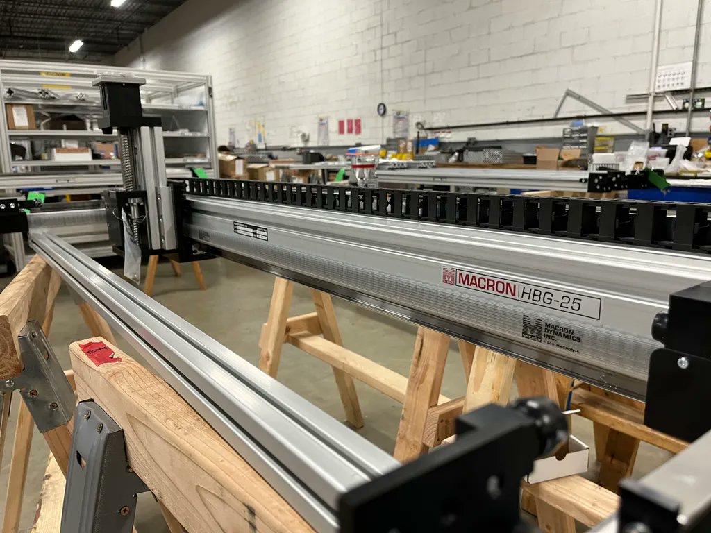 macrondynamics's tweet image. Check it out! #MacronDynamics MGS-HBG-25 gantry system with MSA-SRT screw table Z-axis. Discover more #linearmotion #specialtyrobotics: buff.ly/3MRJle8