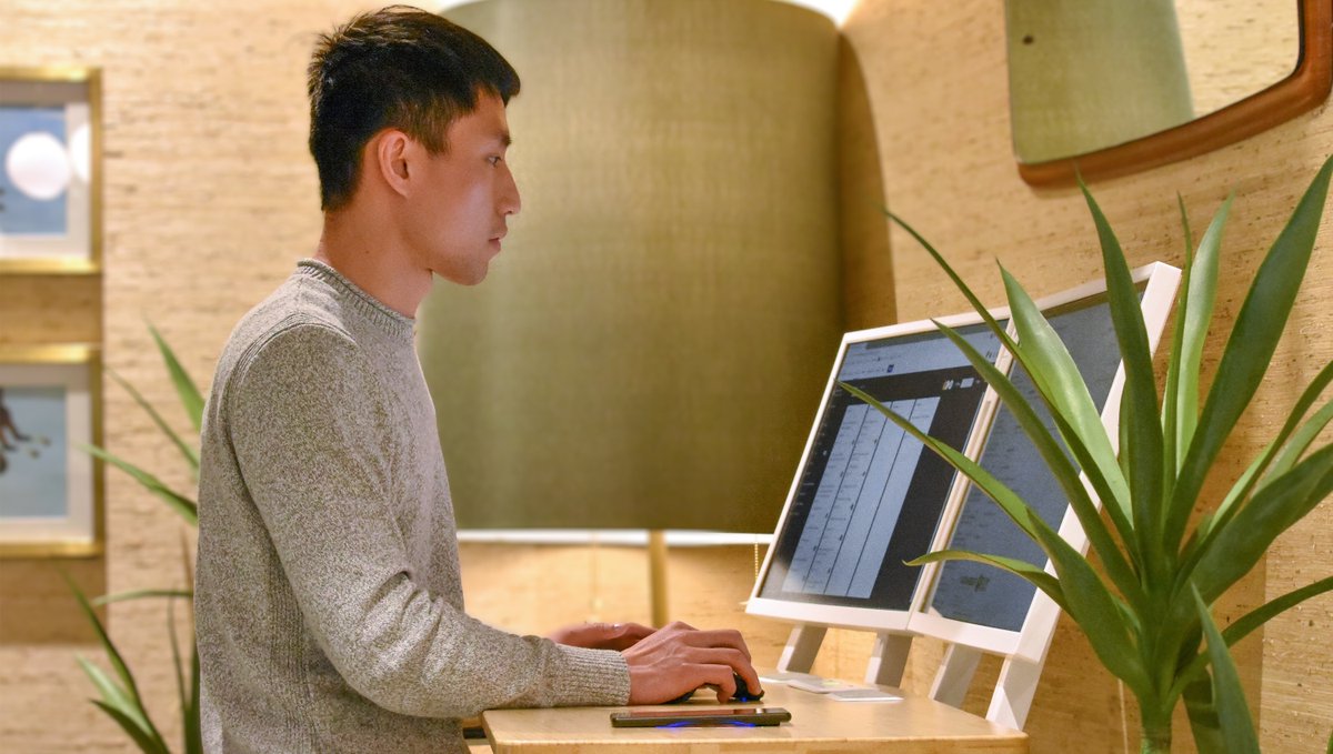 Summer's officially here, and the living is easy. But you can make it even easier with a SmartDesk all-in-one standing desk. 

Get yours today at l8r.it/zUvK and be ready for a productive summer! 

#smartdesk #summer #summerishere #summersolstice #longestdayoftheyear